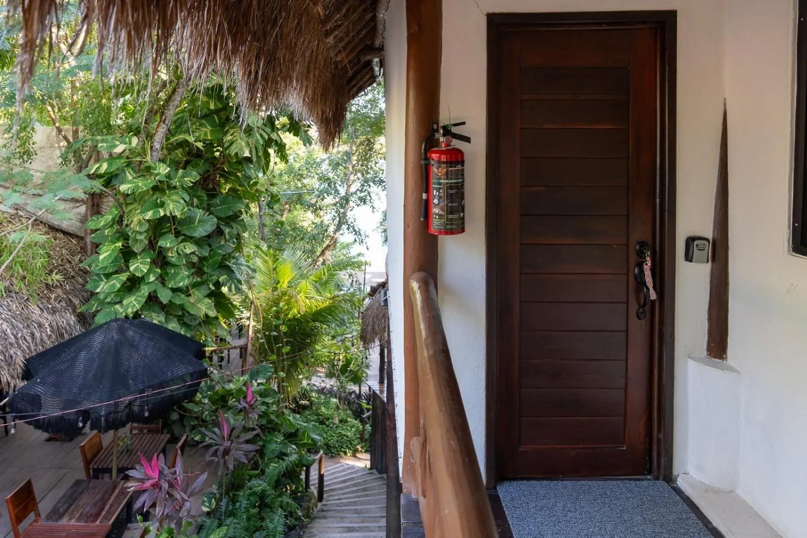 Baawe Bacalar Hotel Mexico