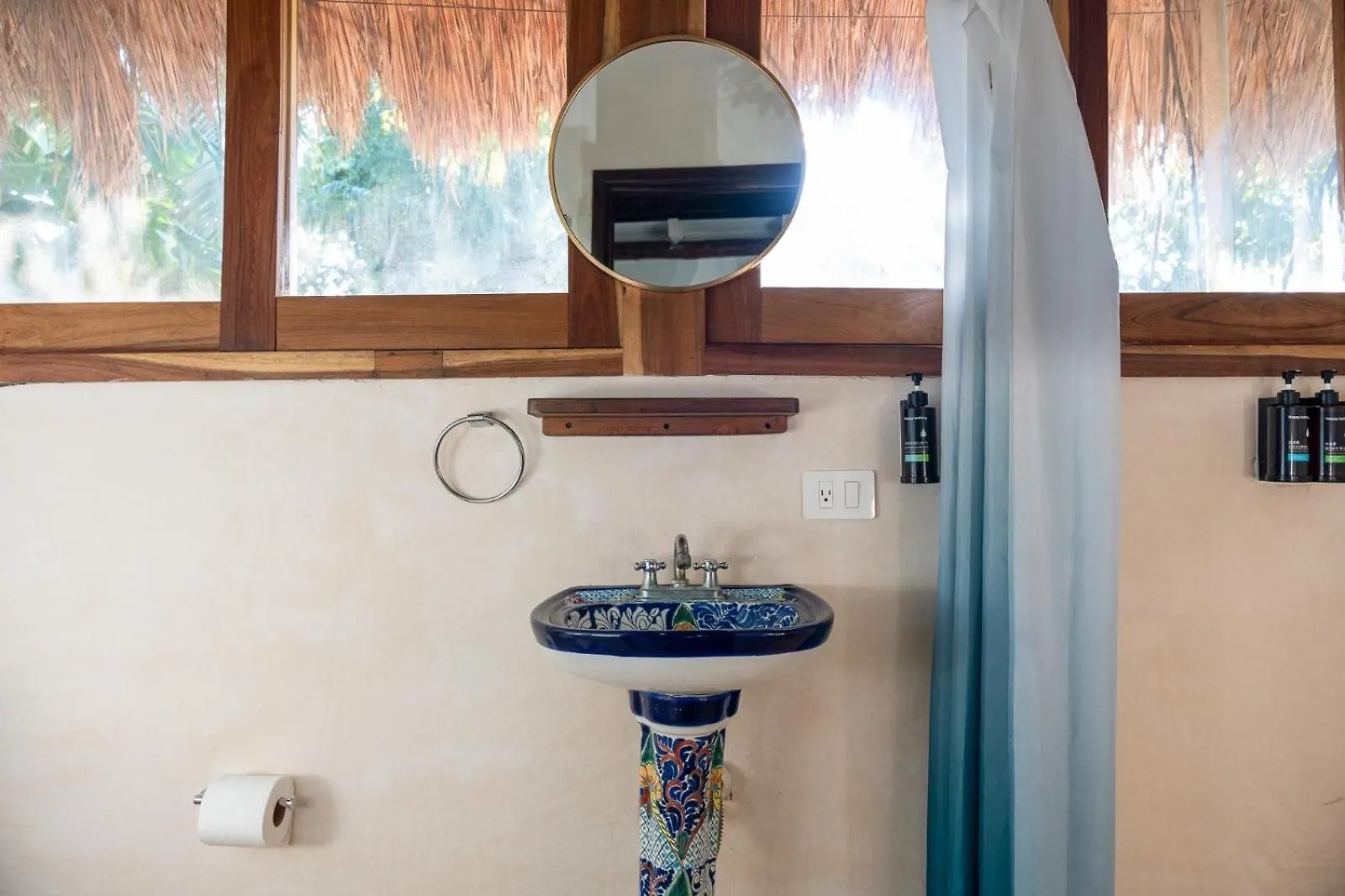 Baawe Bacalar Hotel