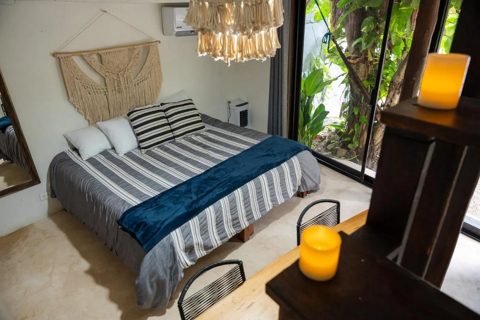 Baawe Bacalar Hotel