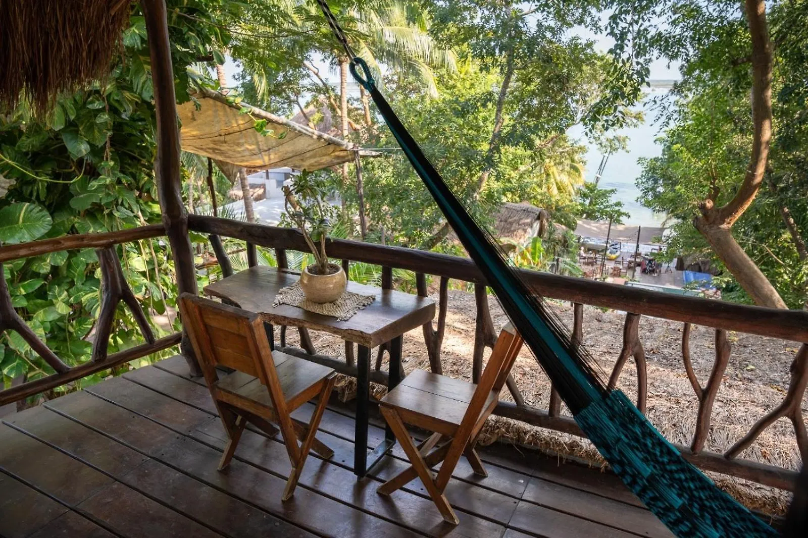 Baawe Bacalar Hotel